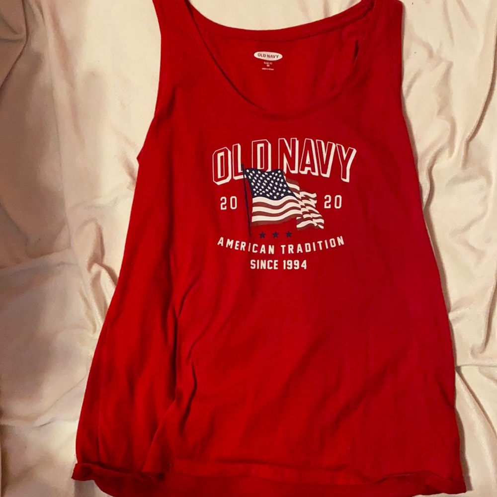 RED TANK TOP